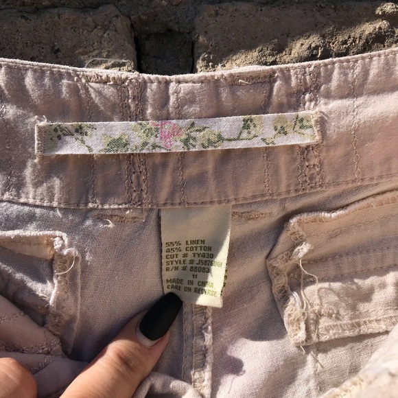 Tyte Beige shorts - Picture 4 of 4